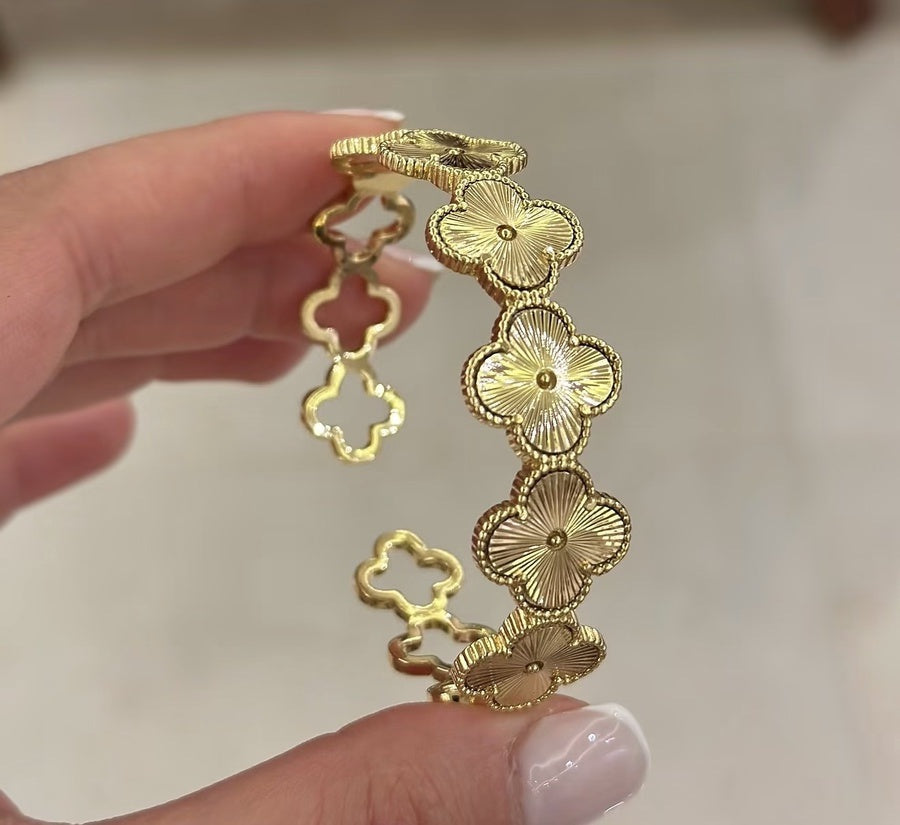 Clover Cuff Bangle